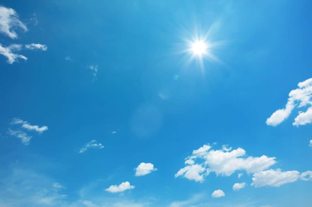 Hot Weather Tips for Hearing Aid Users